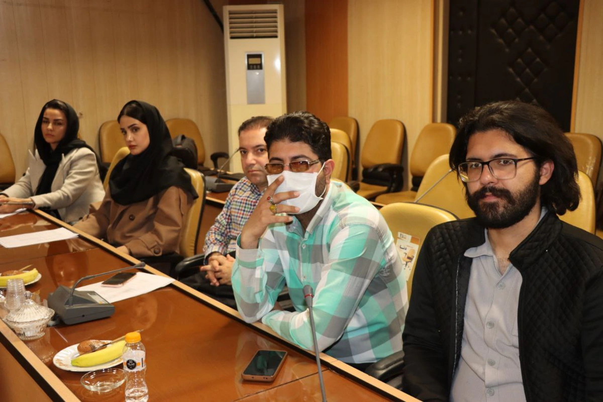 لبخند برندگان